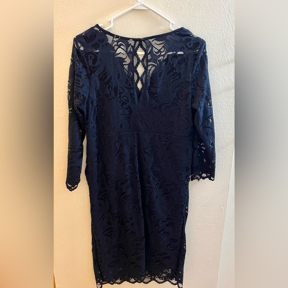 H&M Mama/Maternity Navy Blue Lace Dress - Picture 4 of 4